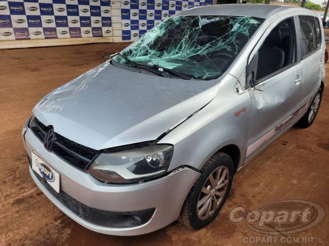 2014 VOLKSWAGEN FOX 