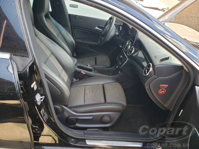 2018 MERCEDES BENZ CLASSE CLA 