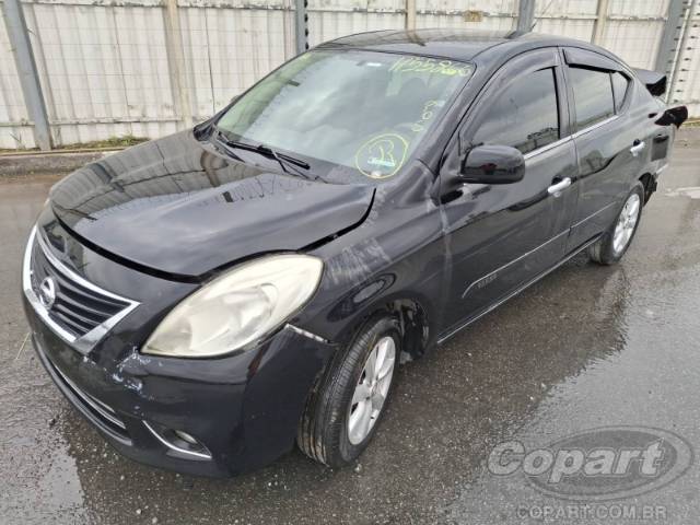 2013 NISSAN VERSA 