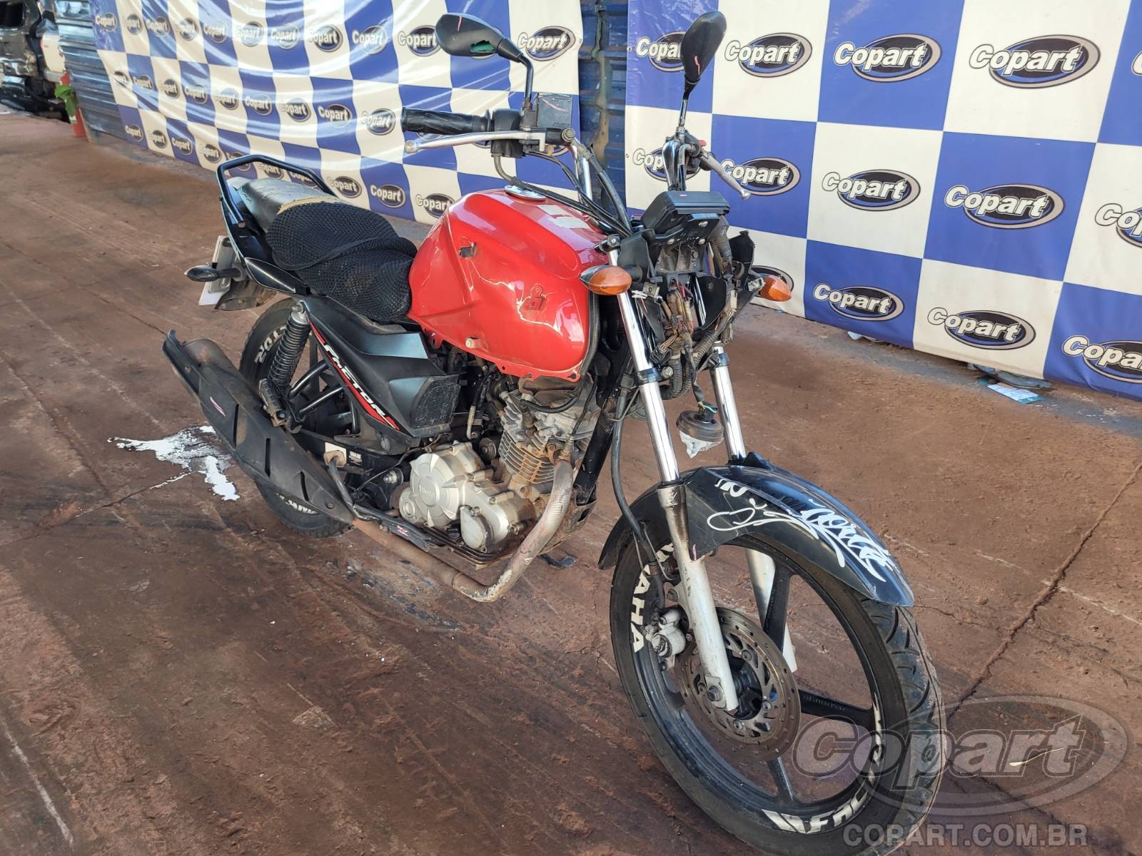 Yamaha YBR 125i Factor
