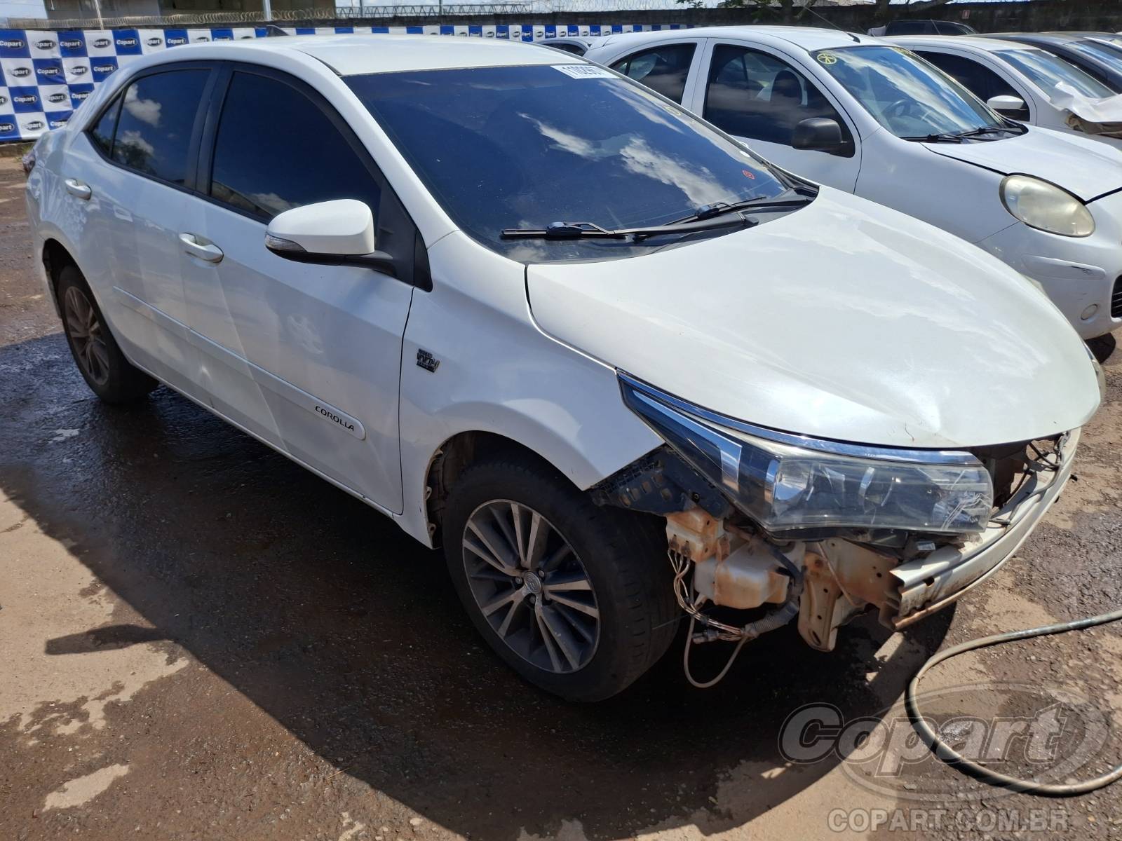 Veículo Toyota Corolla Toyota Corolla XEi 2.0 16V Dual VVT-i 2015 Colisão 2015 em leilão