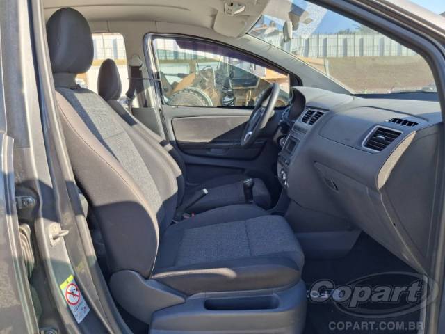 2014 VOLKSWAGEN FOX 