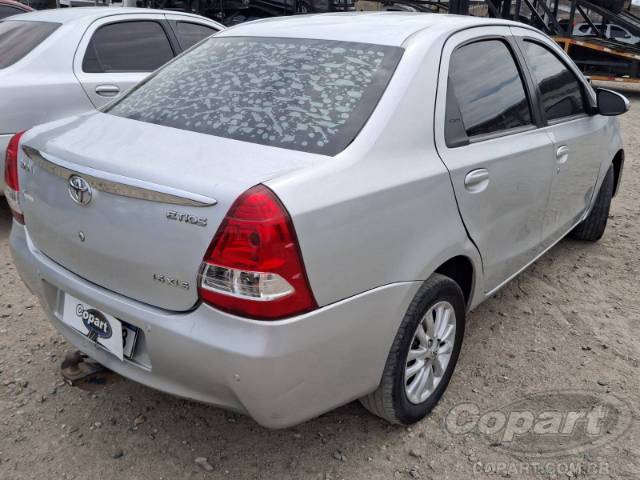2016 TOYOTA ETIOS SEDA 