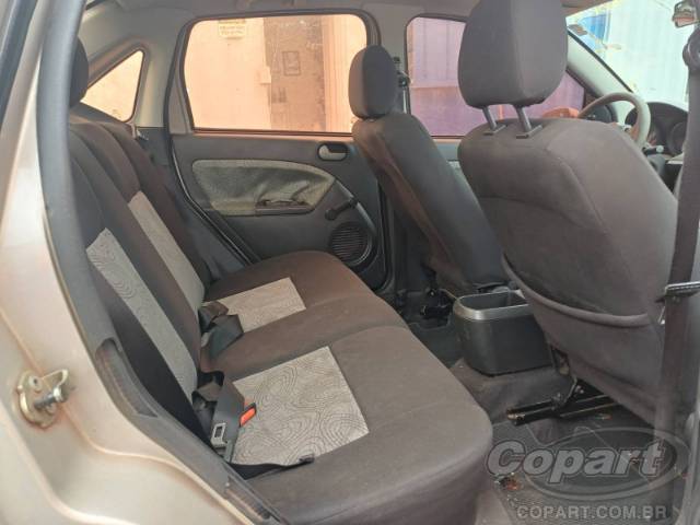 2009 FORD FIESTA SEDAN 