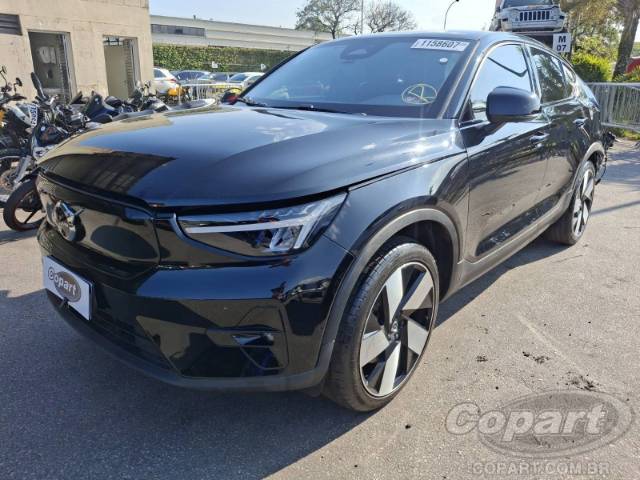 2023 VOLVO C40 