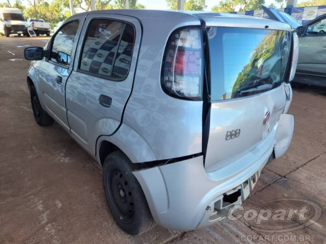 2016 FIAT UNO 