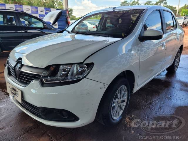 2017 RENAULT LOGAN 