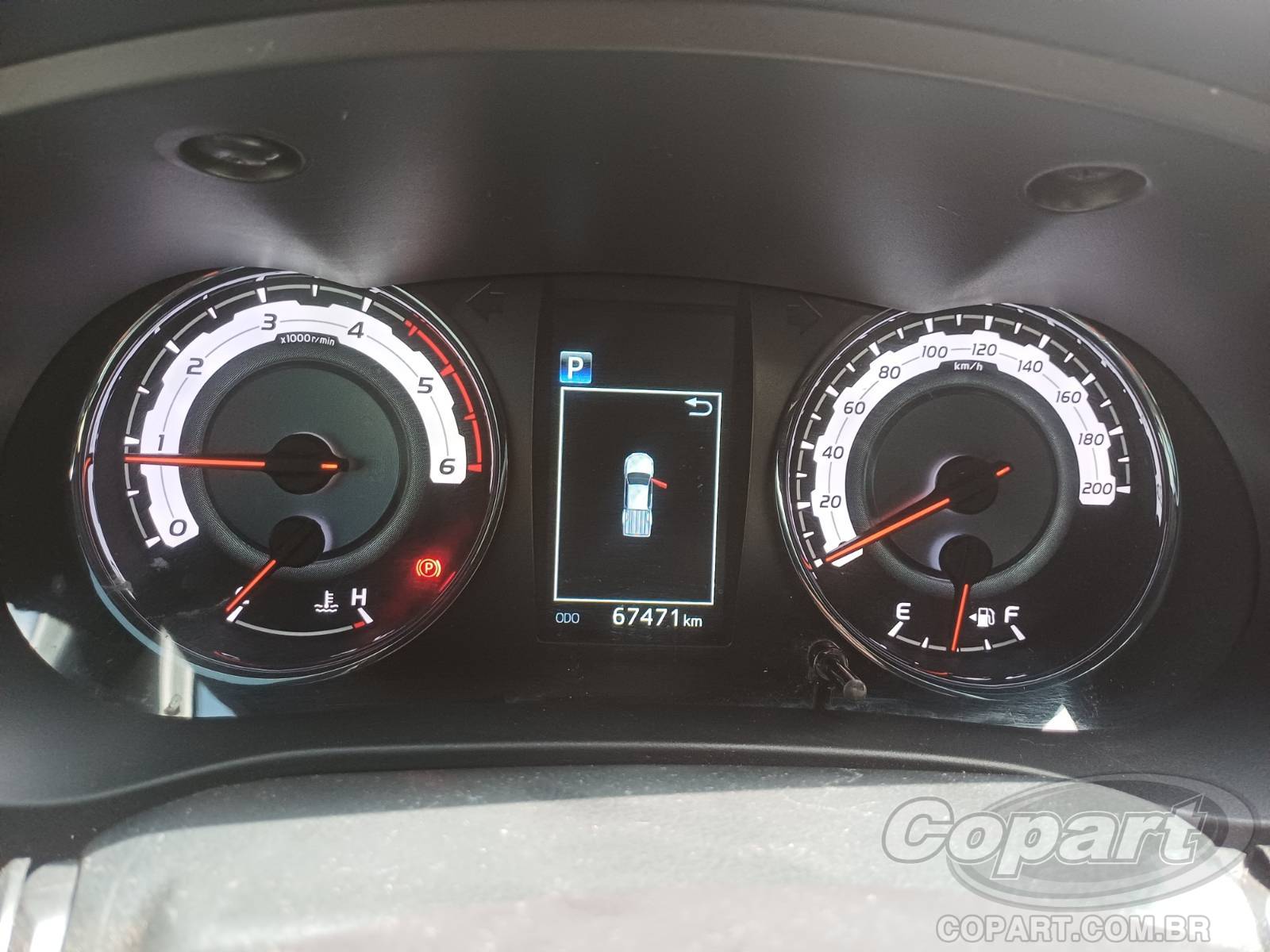 Foto 8 de 10: 2020 TOYOTA HILUX CD