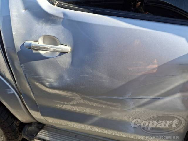 2011 TOYOTA HILUX CD 