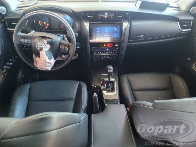 2025 TOYOTA SW4 