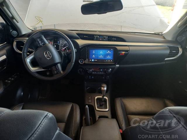 2024 TOYOTA HILUX CD 