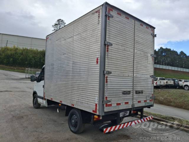 2011 RENAULT MASTER CHASSI CAB 