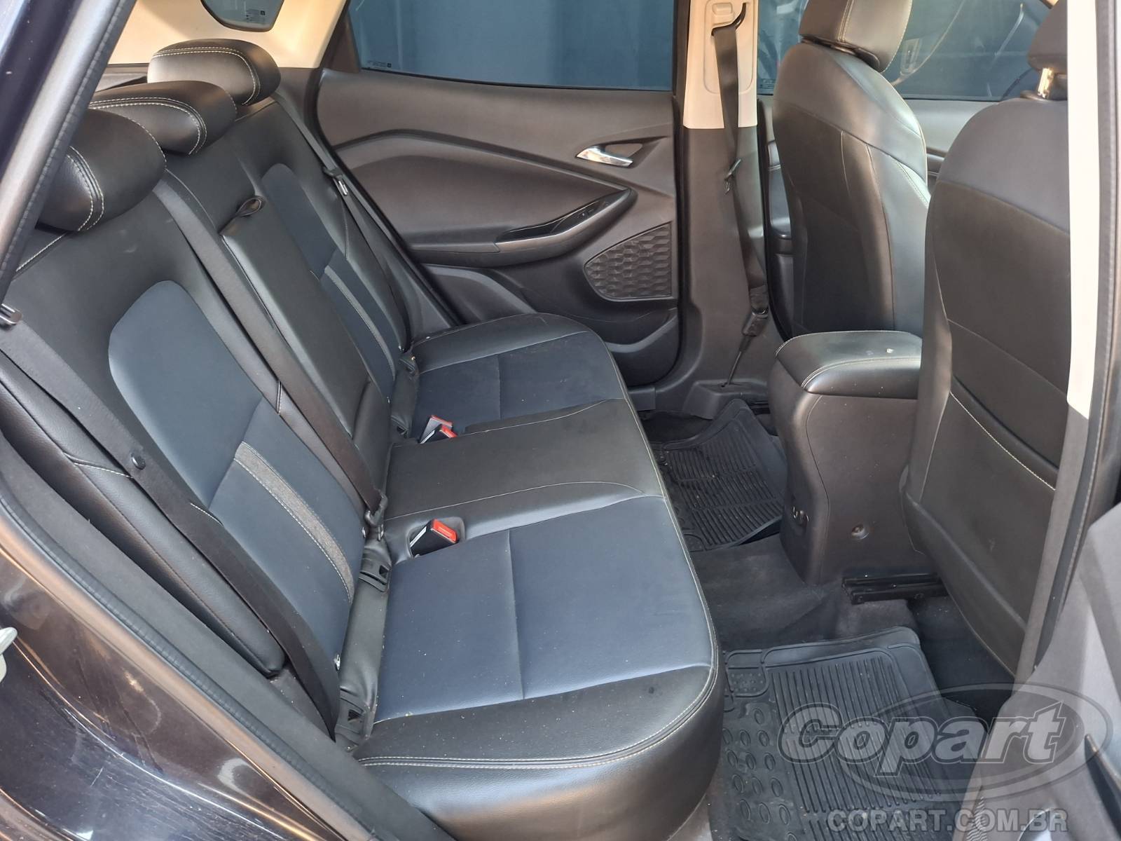 Foto 6 de 12: 2021 CHEVROLET TRACKER