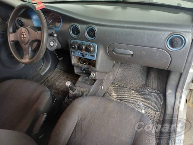 2004 CHEVROLET CELTA 