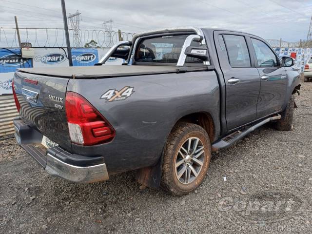 2020 TOYOTA HILUX CD 