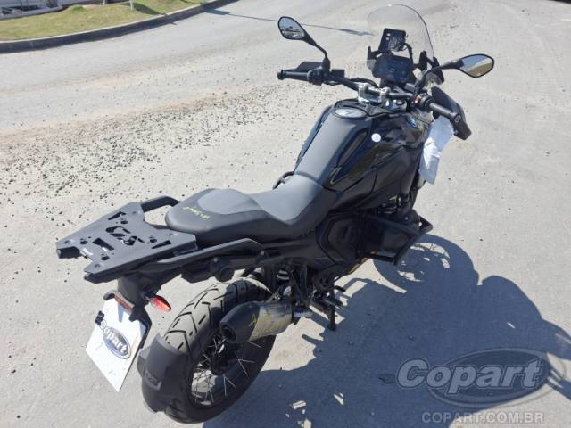 2025 BMW R 1300 