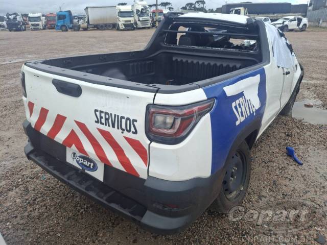 2025 FIAT STRADA 