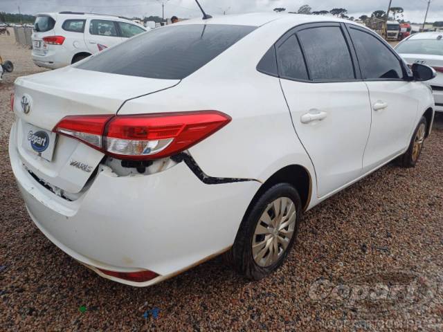 2024 TOYOTA YARIS SEDA 