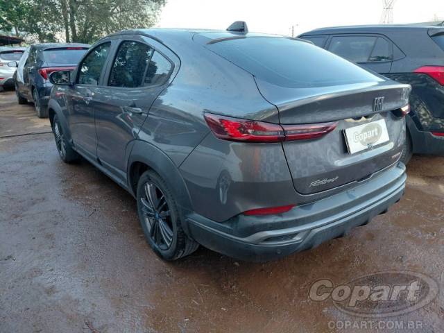 2025 FIAT FASTBACK 