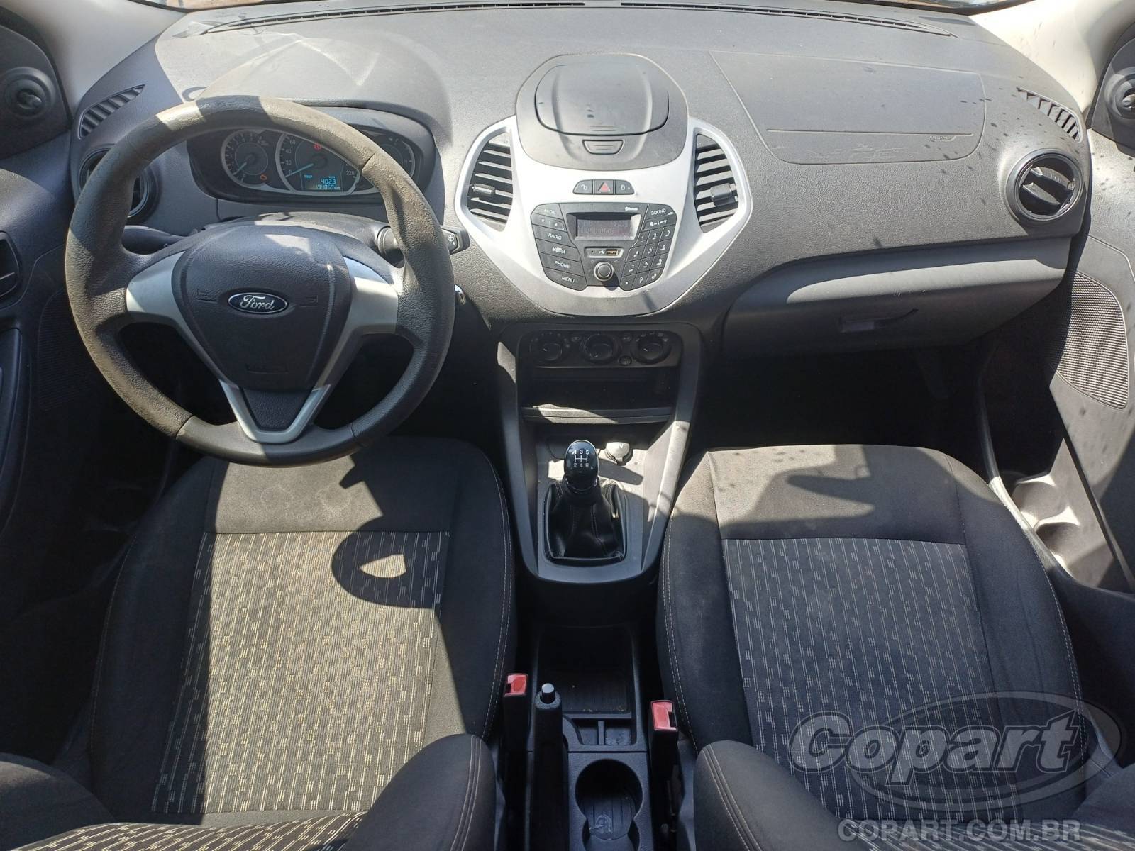 Foto 9 de 10: 2015 FORD KA