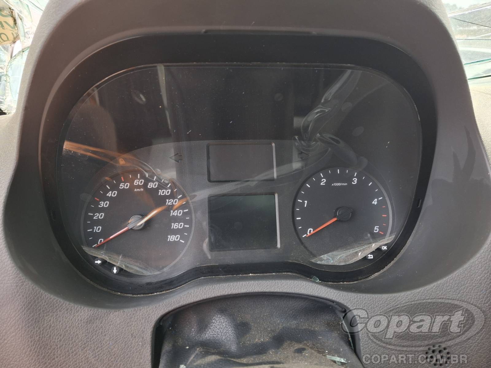 Foto 8 de 10: 2025 MERCEDES BENZ SPRINTER