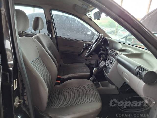 2010 CHEVROLET CLASSIC 