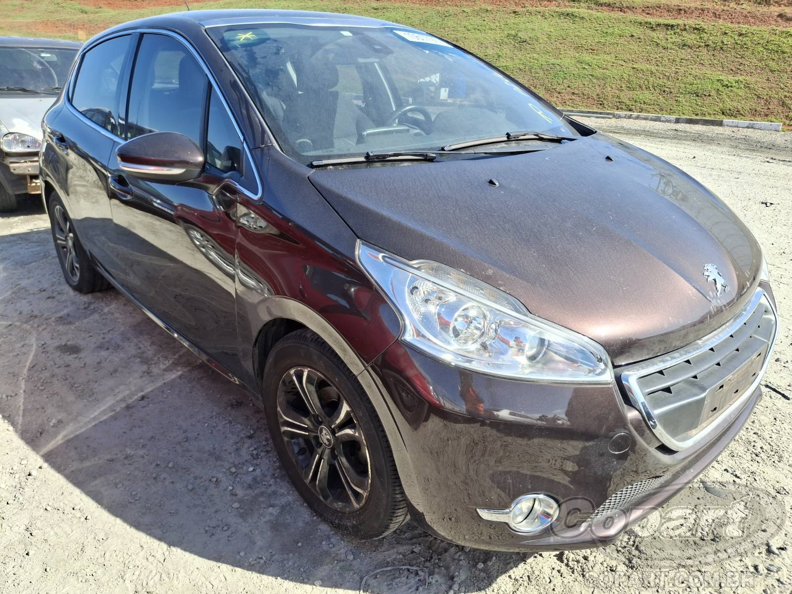 Veículo Peugeot 208 PEUGEOT 208 Griffe 1.6 16V VVT 2014 2014 em leilão