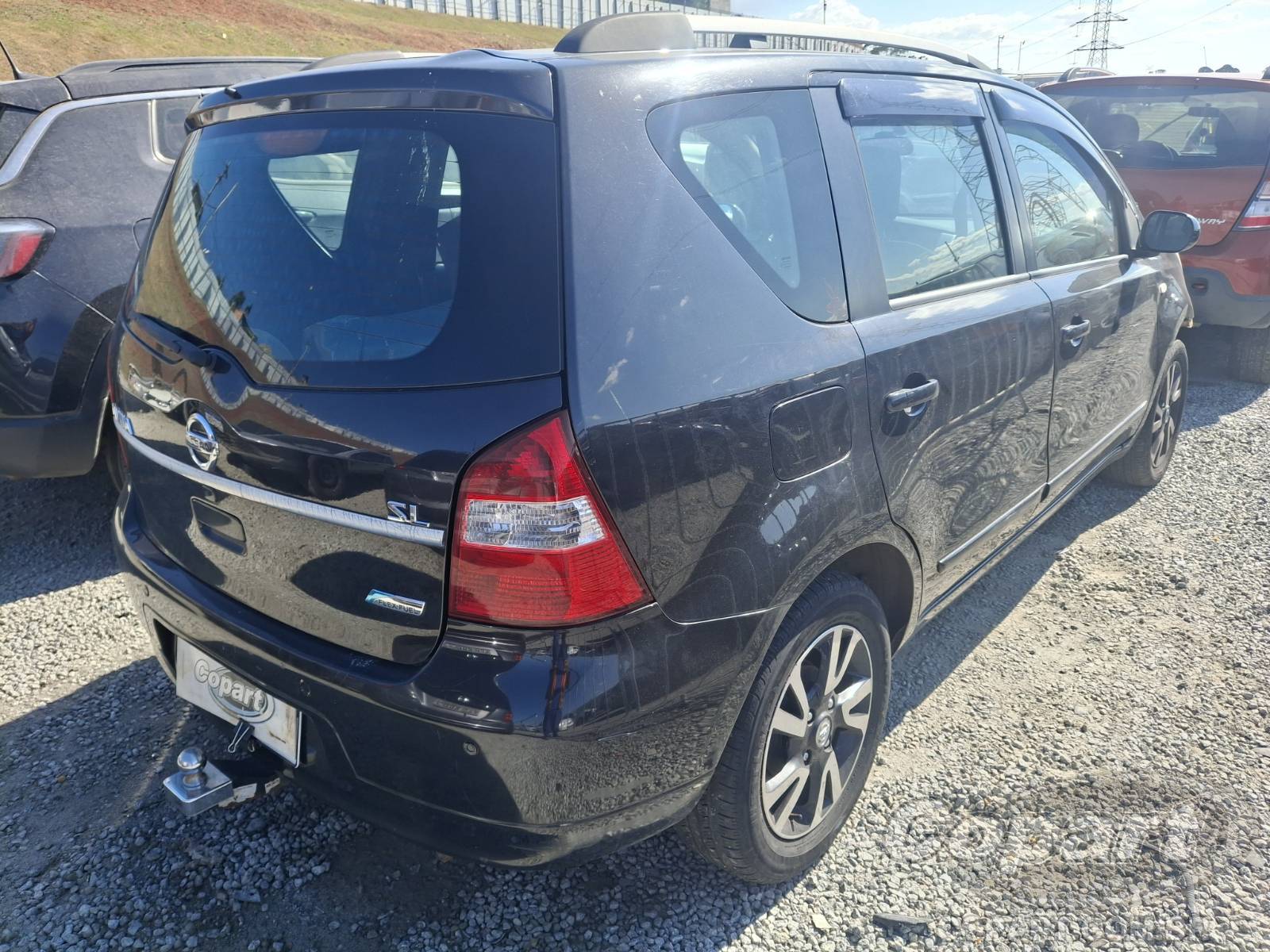 2013 NISSAN LIVINA — foto 4 de 14