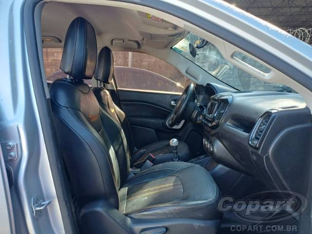 2017 FIAT TORO 