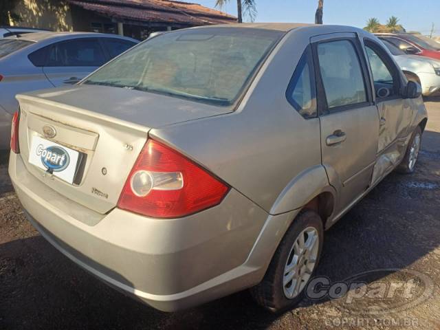 2009 FORD FIESTA SEDAN 