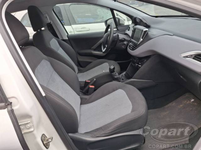 2017 PEUGEOT 208 