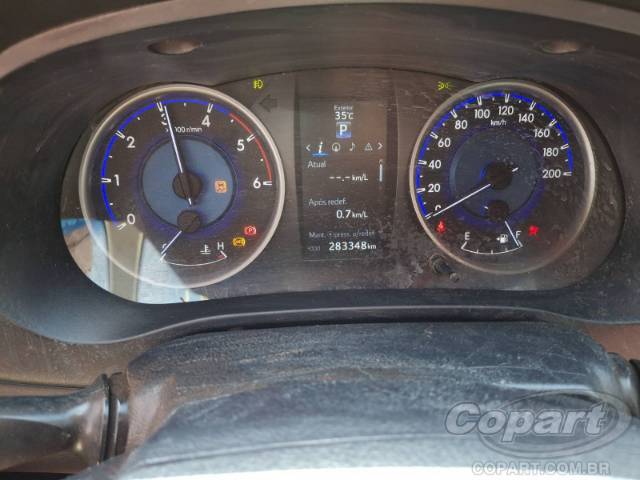 2017 TOYOTA HILUX CD 