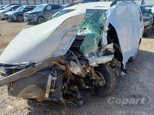 2013 VOLKSWAGEN SPACEFOX 