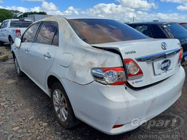 2013 TOYOTA COROLLA 
