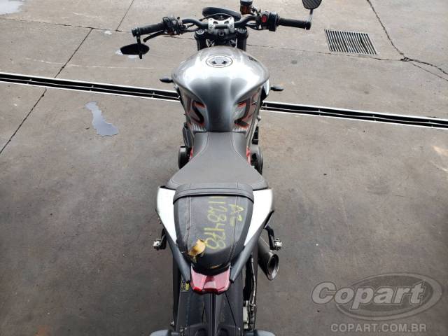 2022 TRIUMPH STREET TRIPLE 