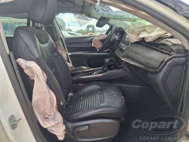 2022 JEEP COMMANDER 