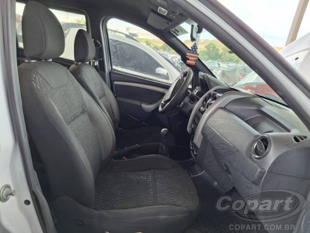 2020 RENAULT DUSTER OROCH 