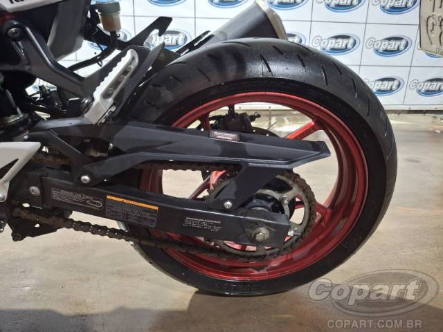 2026 KAWASAKI Z500 
