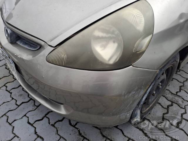 2004 HONDA FIT 