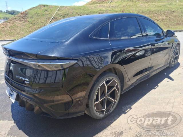 2024 BYD SEAL 
