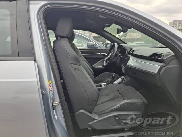 2022 AUDI Q3 