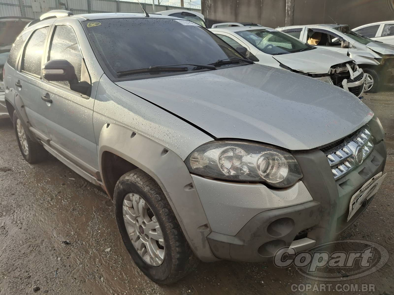 Veículo Fiat Palio Fiat Palio Weekend Adventure Locker 1.8 2010 2010 em leilão