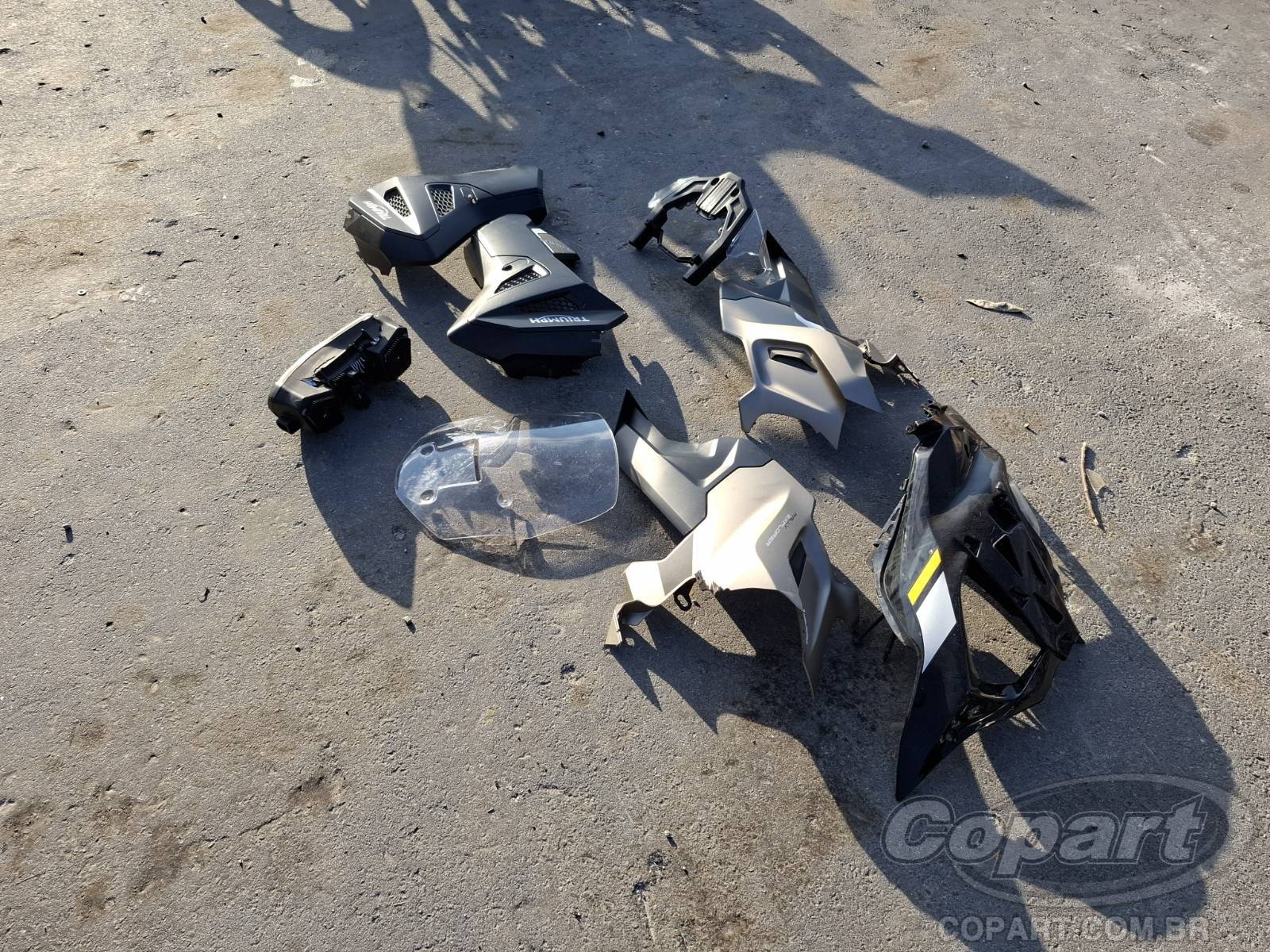 2026 TRIUMPH TIGER — foto 12 de 13