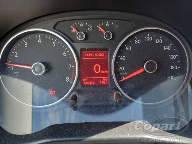 2013 VOLKSWAGEN VOYAGE 