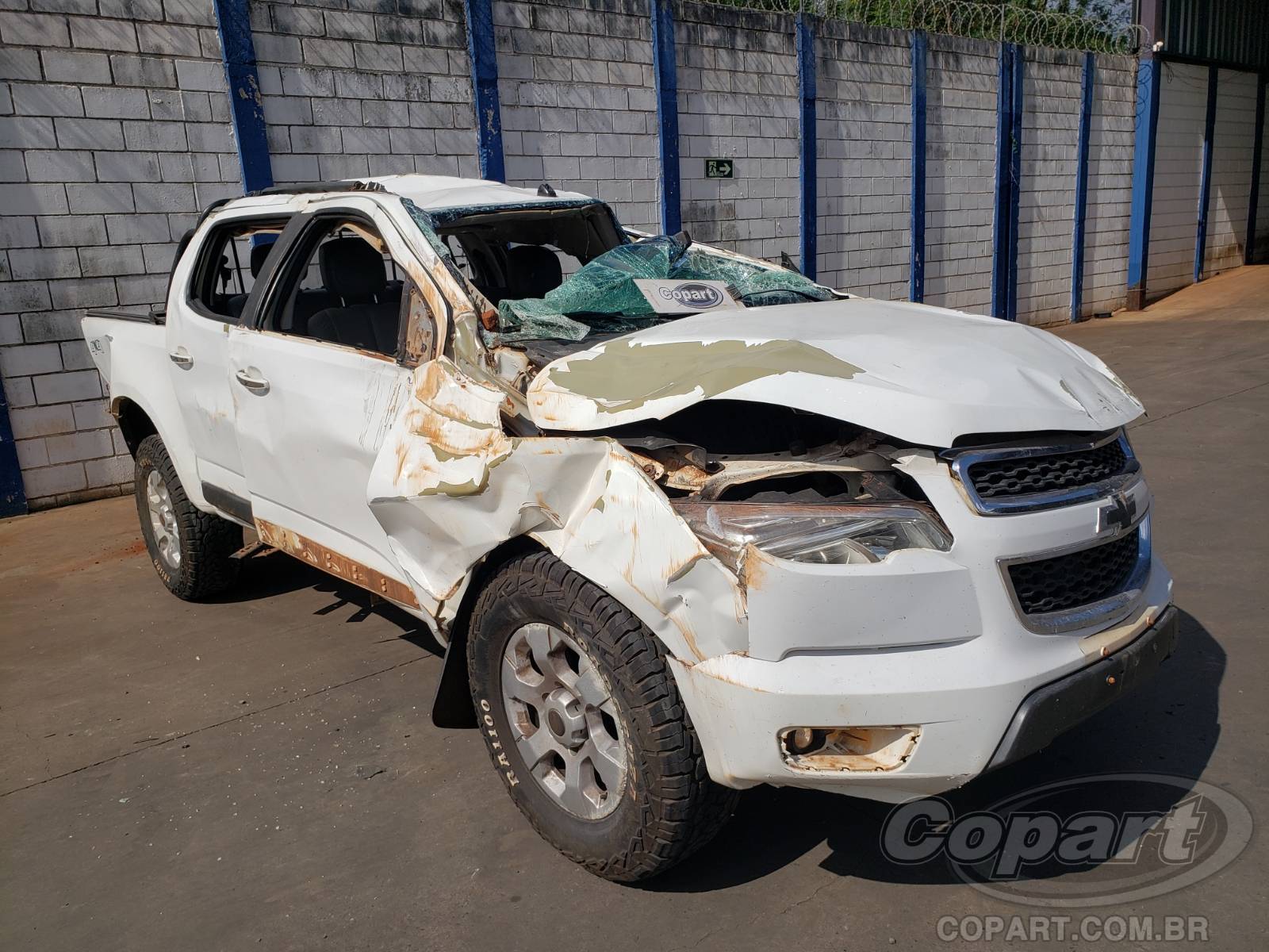 Chevrolet S10 Cabine Dupla LTZ 2.4 Flexpower 2013 Médio Dano