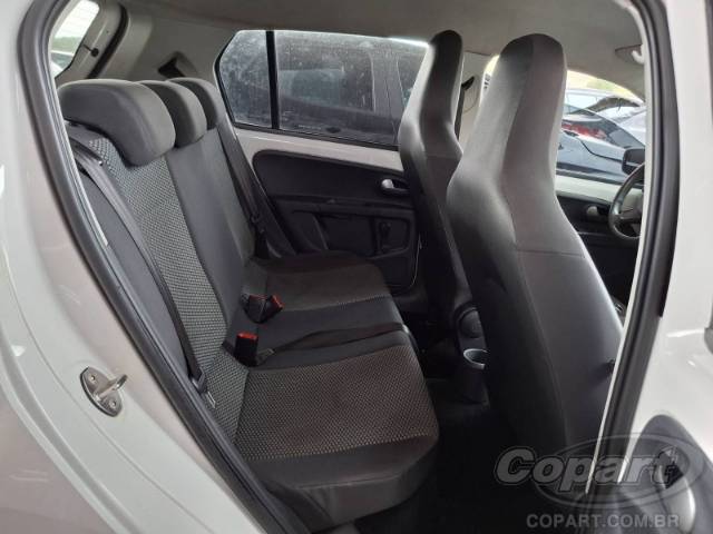 2015 VOLKSWAGEN UP 