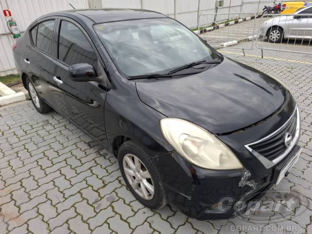 2014 NISSAN VERSA 