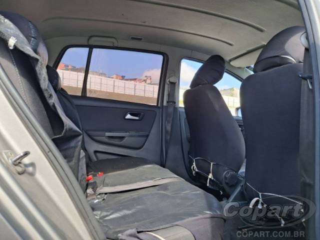 2013 VOLKSWAGEN FOX 