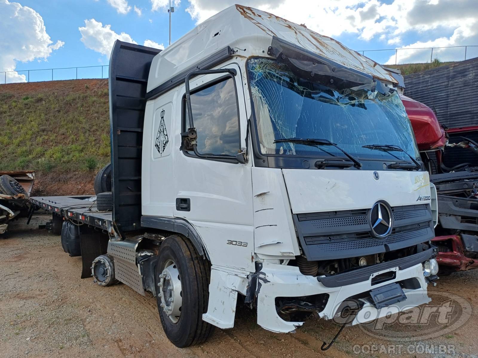 Mercedes-Benz Atego 2025