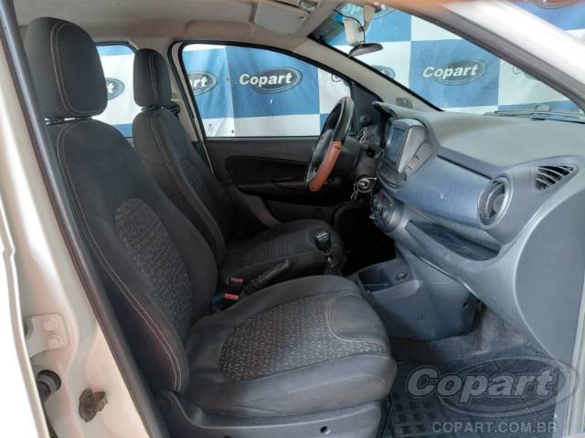 2021 FIAT UNO 